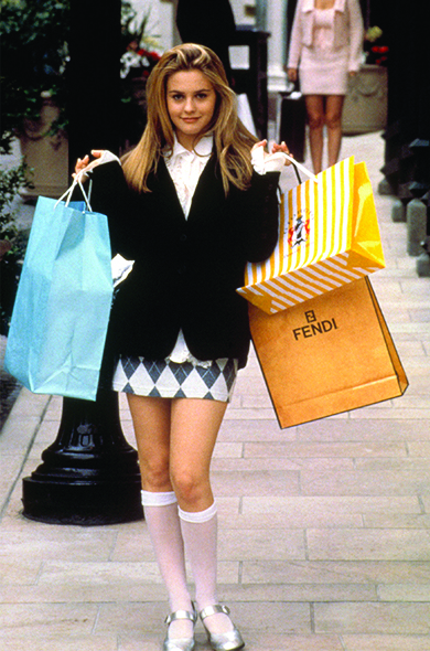 Cher (Alicia Silverstone) is the shopaholic daughter of a wealthy lawyer. 