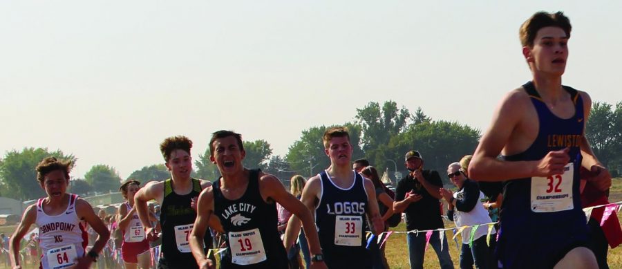 Kobe Wessels finishes a race, staying ahead of four other runners, at the Inland Empire Challenge. 