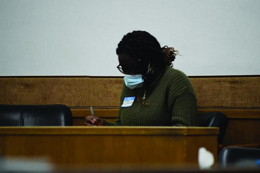 Mock Trial student Seyi Arogundade prepares to make her case. Photo courtesy of Mindy Pals.