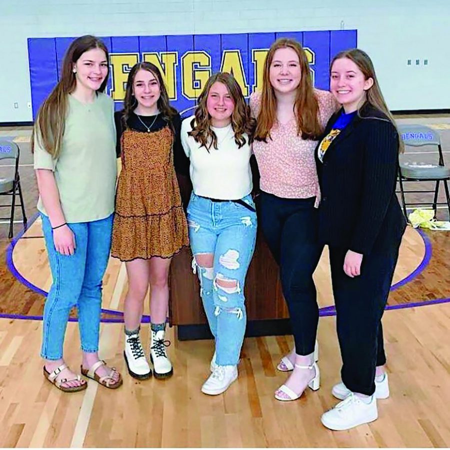 ASB officers 2020-21 (from left) Lindsay Hall, Brie Clapp, Shelby Hobbs, Aubrey Marran and Lily Van Mullem. Photo courtesy of  Van Mullem.

