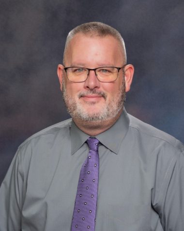 Driskill retires as principal