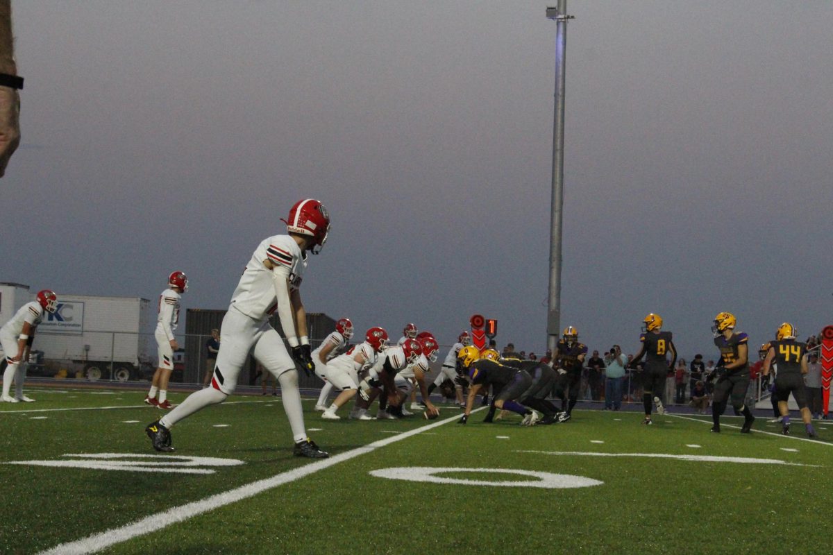 CHS lines up against the LHS Defense